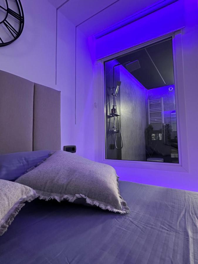 Fantasy Room Яссы Экстерьер фото